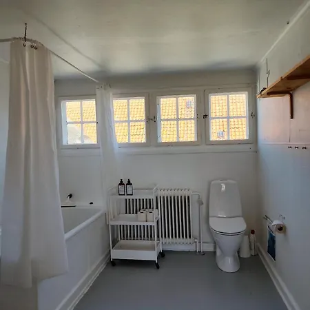 Købmandsgården, Ballen (Samso)