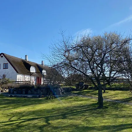 Købmandsgården, *